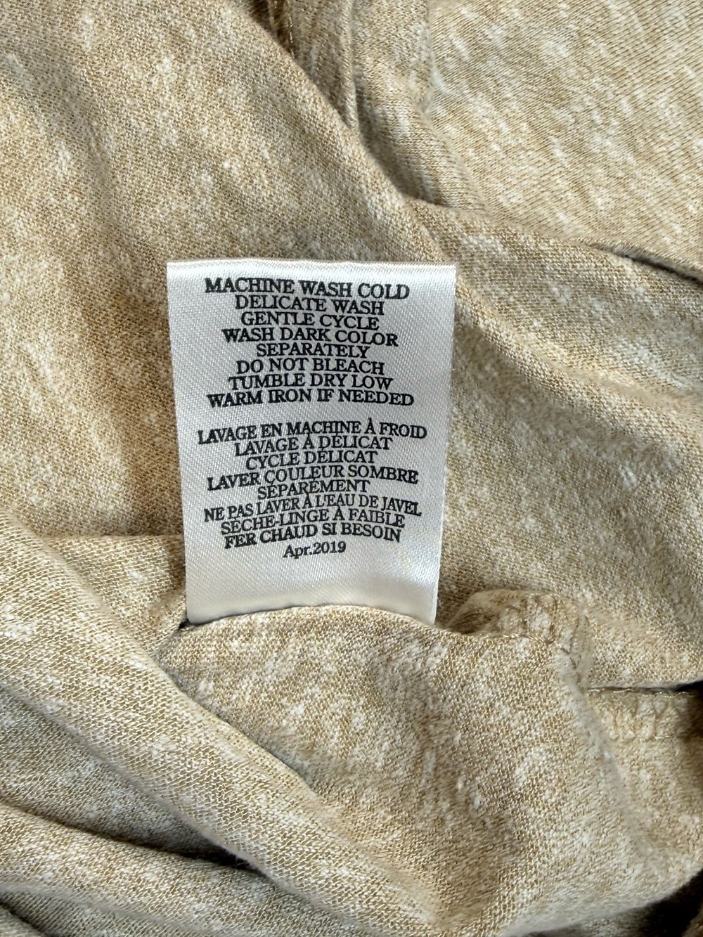 Women’s Pocket V-Neck Tee in Heather Taupe - Picture 7 of 9